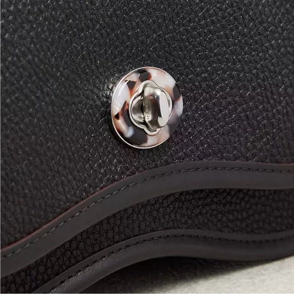 COACH Mini Wavy Dinky Bag in Coachtopia Leather - Picture 6 of 7